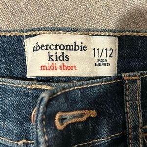 Abercrombie kids midi shorts 11/12